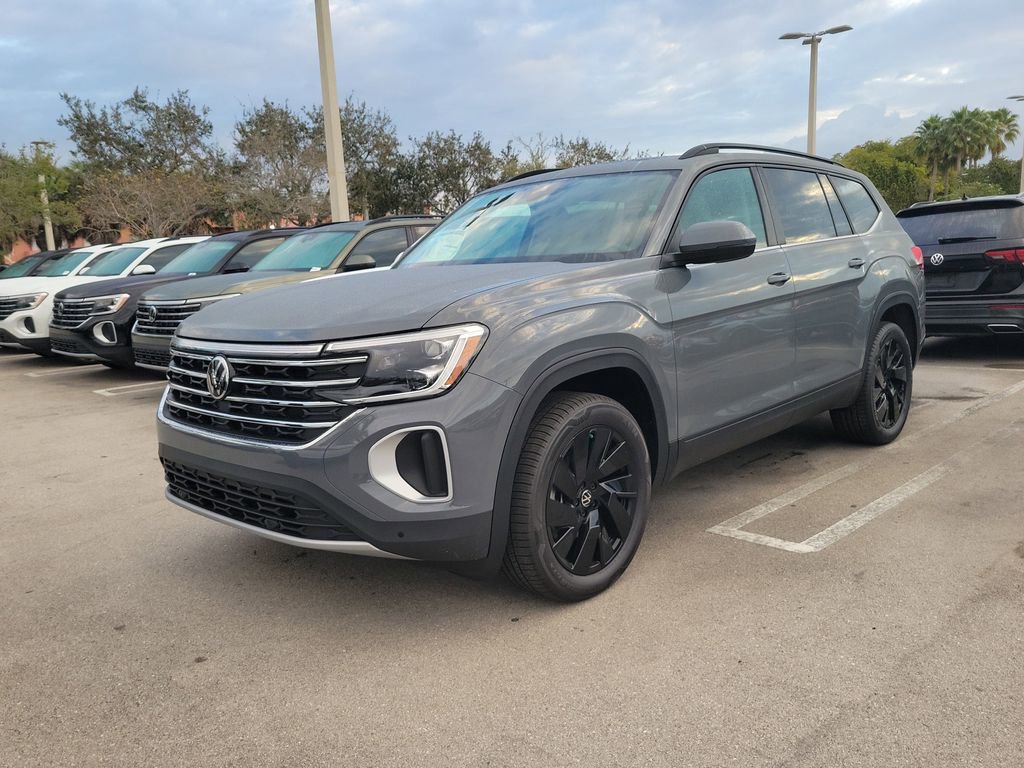 New 2026 Volkswagen Atlas SE image 3