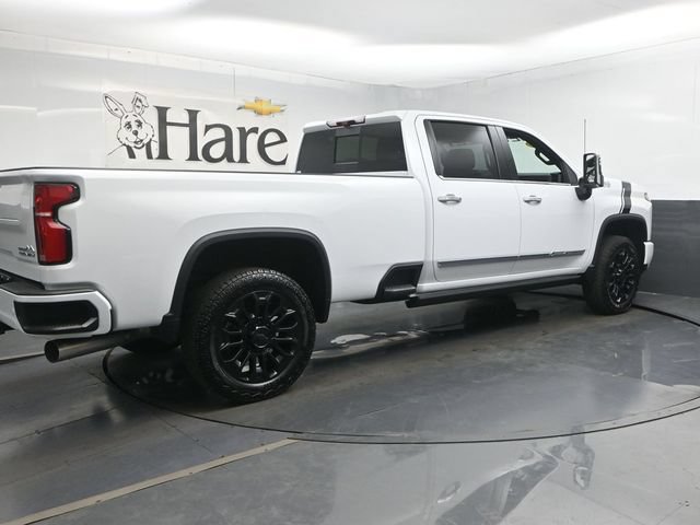 Used 2025 Chevrolet Silverado 2500 High Country w/ High Country Premium Package AWD/4WD image 47
