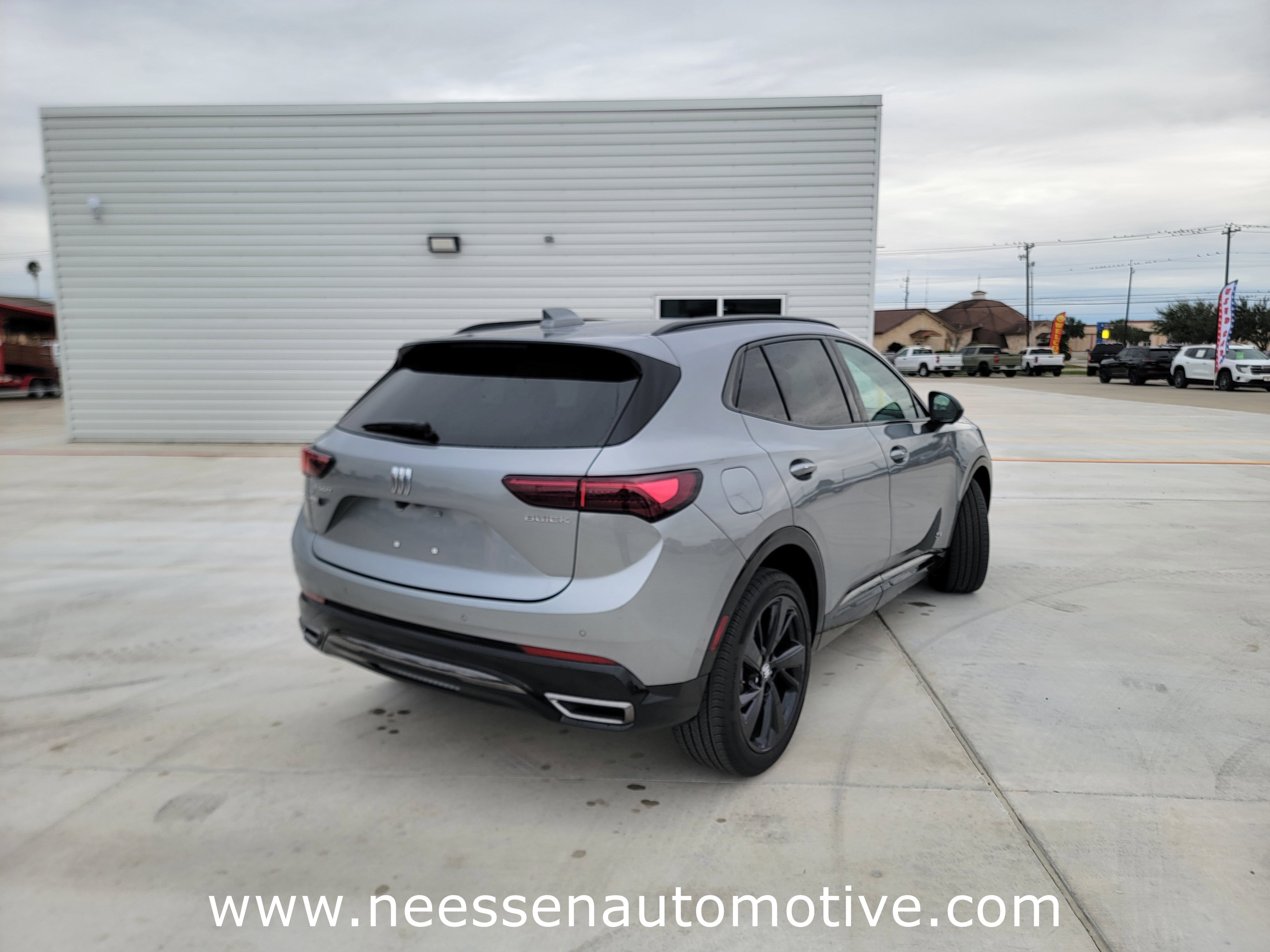 Used 2025 Buick Envision Sport Touring image 7