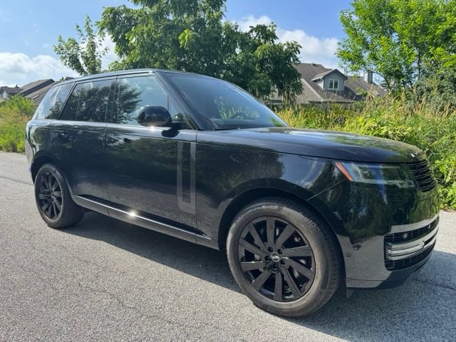 Certified 2025 Land Rover Range Rover SE AWD/4WD image 4