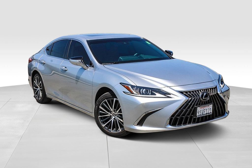 Used 2025 Lexus ES 300h w/ Premium Package FWD image 2