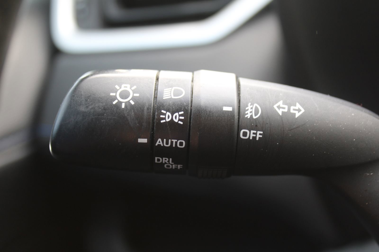 Used 2019 Toyota RAV4 XSE w/ XSE Weather Package image 29