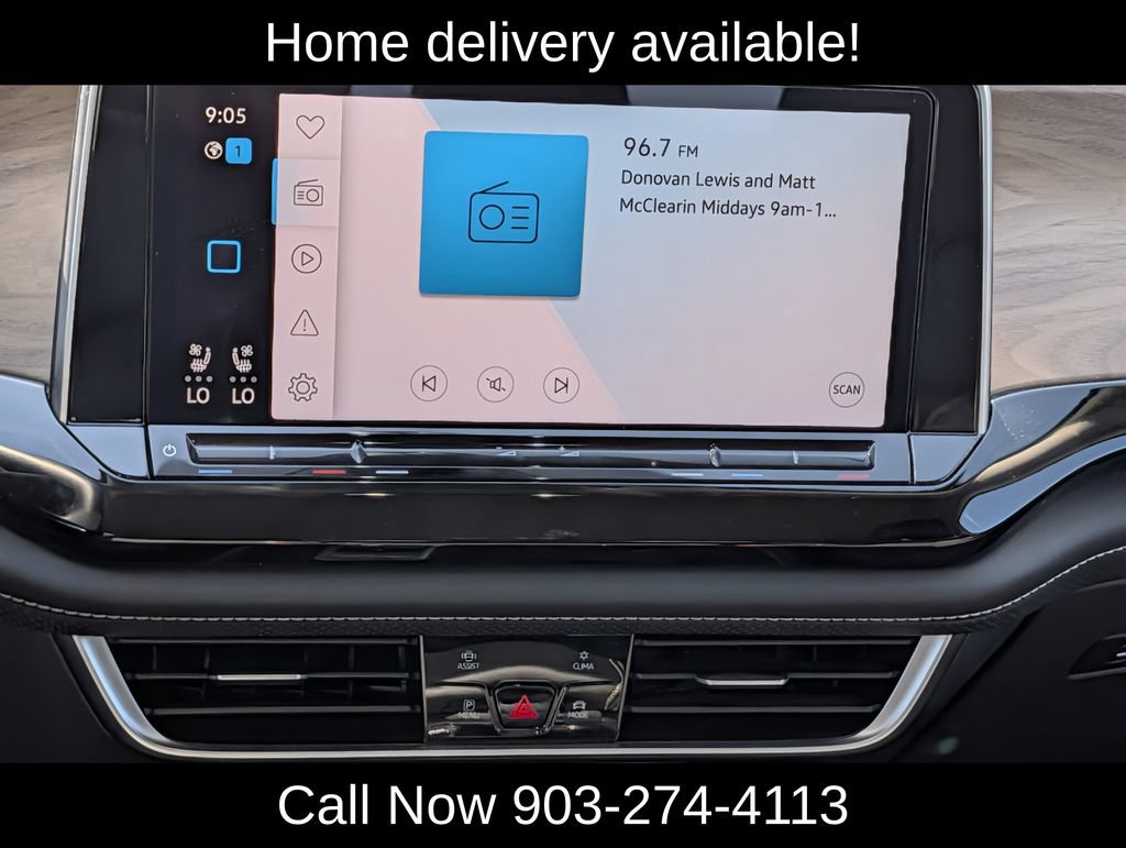 Used 2025 Volkswagen Atlas SE AWD/4WD image 13