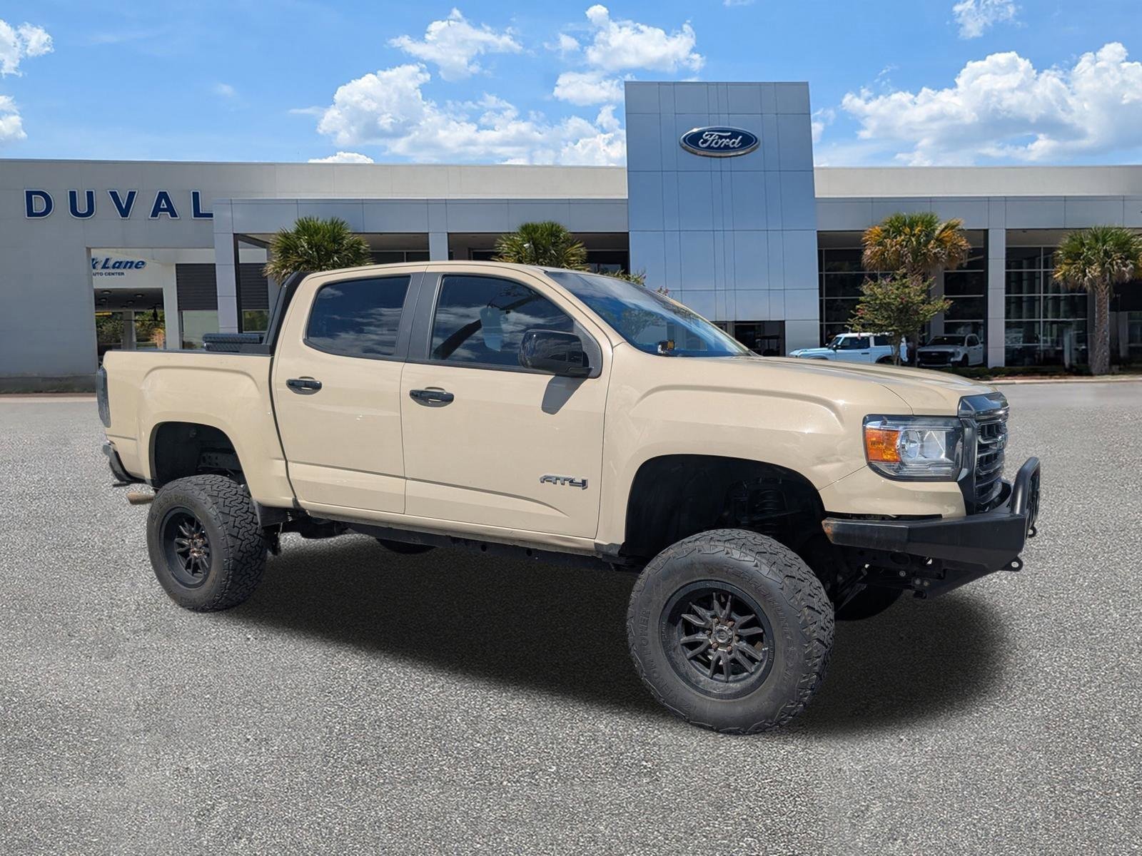 Used 2022 GMC Canyon AT4 w/ Trailering Package image 2