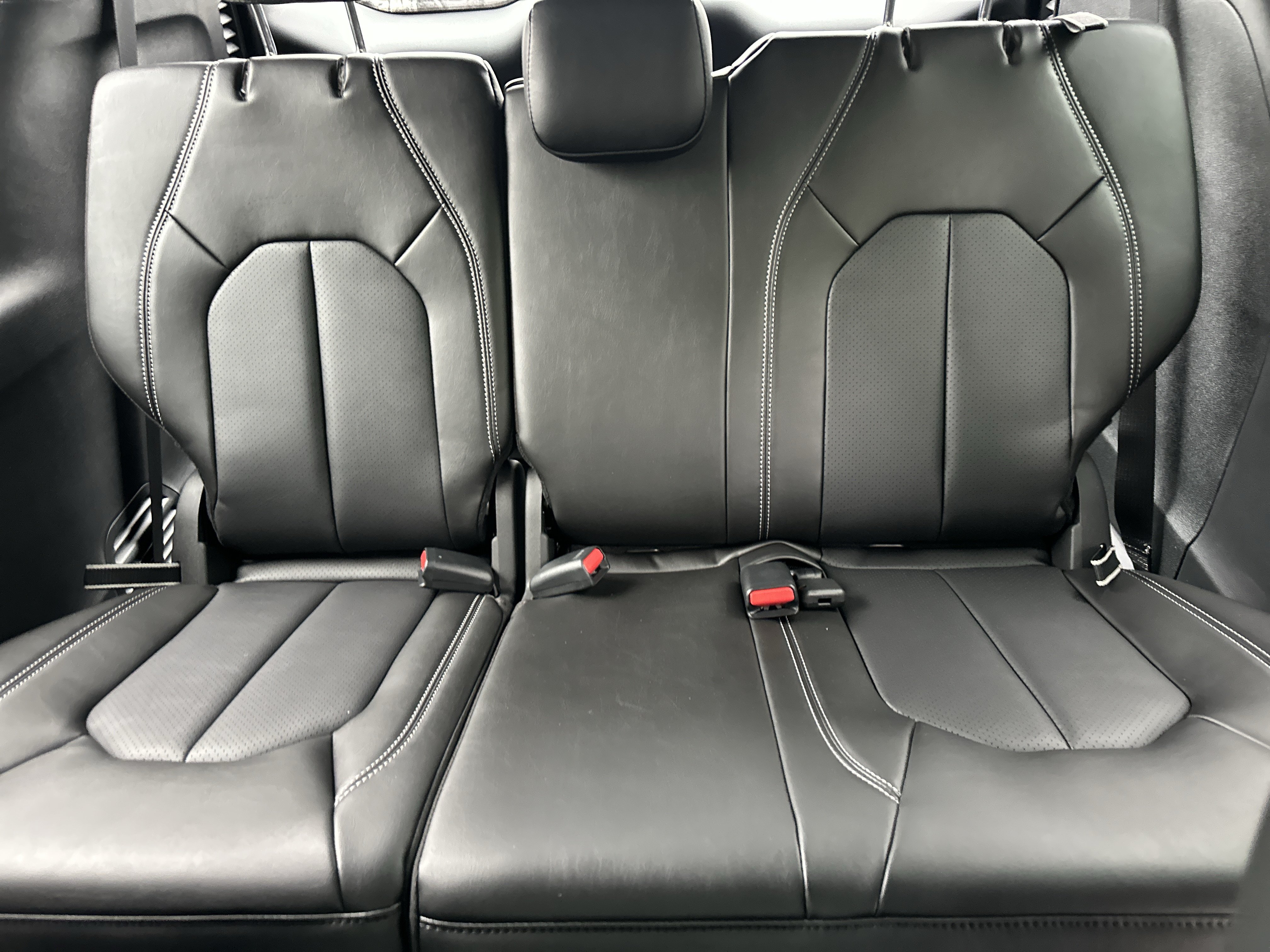 New 2027 Chrysler Pacifica Select FWD image 28