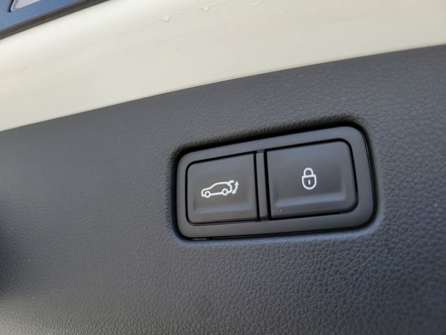 Used 2024 Genesis GV70 2.5T w/ Select Package AWD/4WD image 11