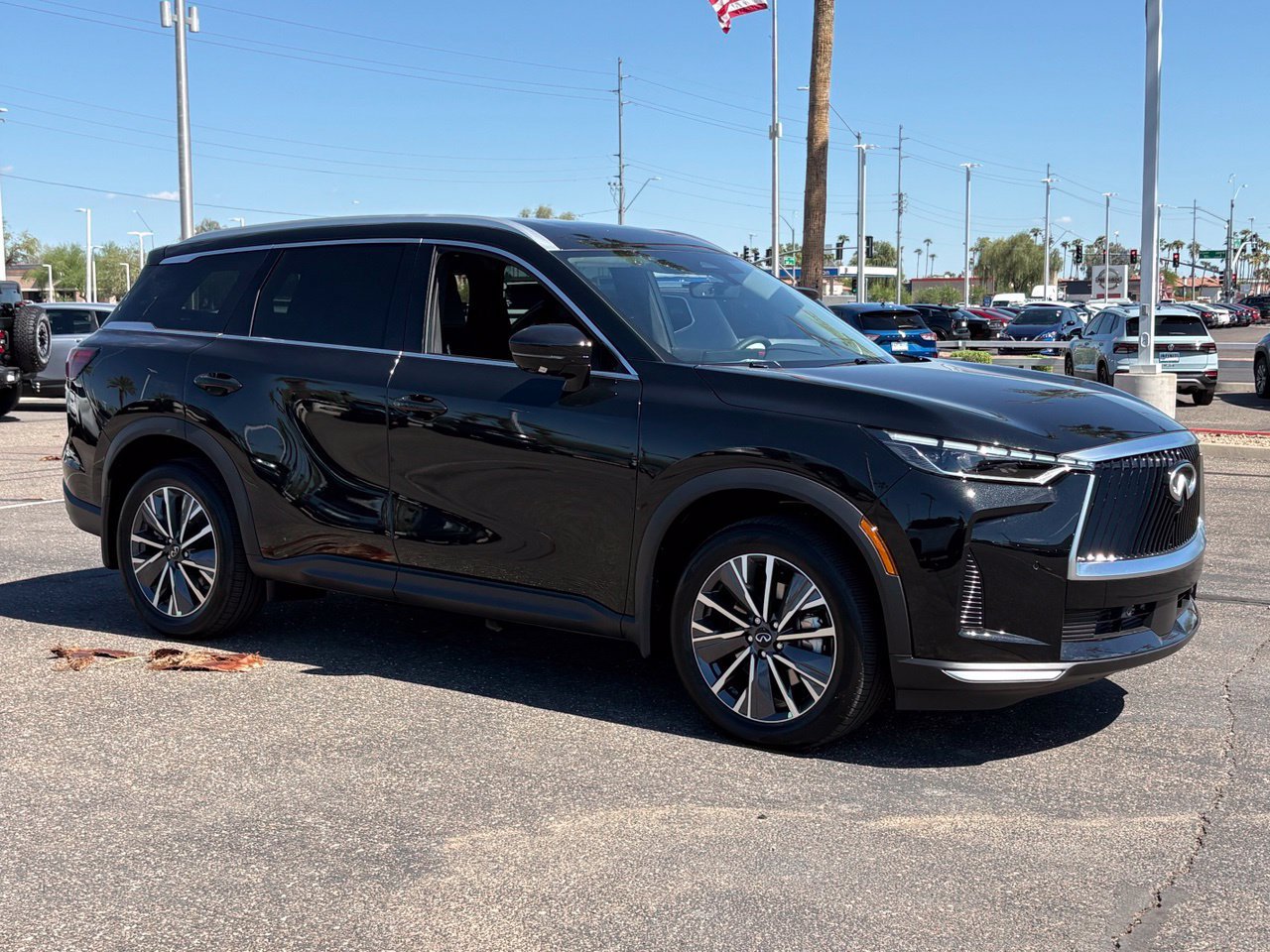 New 2027 INFINITI QX60 Luxe w/ Cargo Package FWD image 8