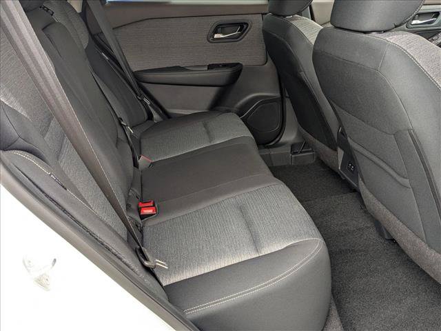 Certified 2023 Nissan Rogue SV FWD image 19