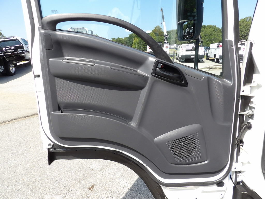 Used 2024 Chevrolet Low Cab Forward RWD image 26