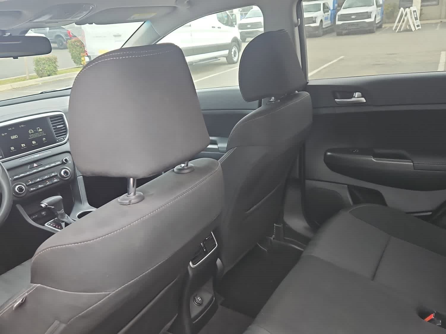 Used 2022 Kia Sportage LX image 11