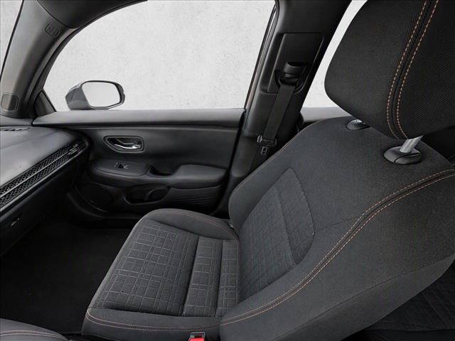 Used 2024 Honda HR-V Sport image 18