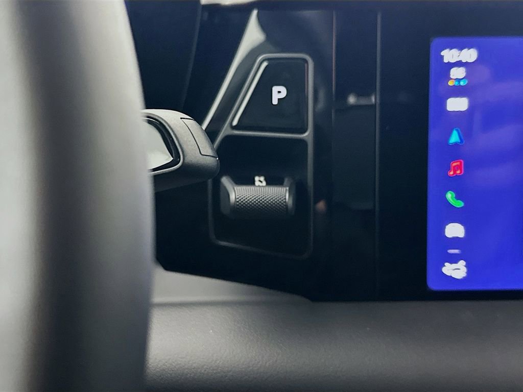 New 2026 Porsche Macan Turbo Electric image 19