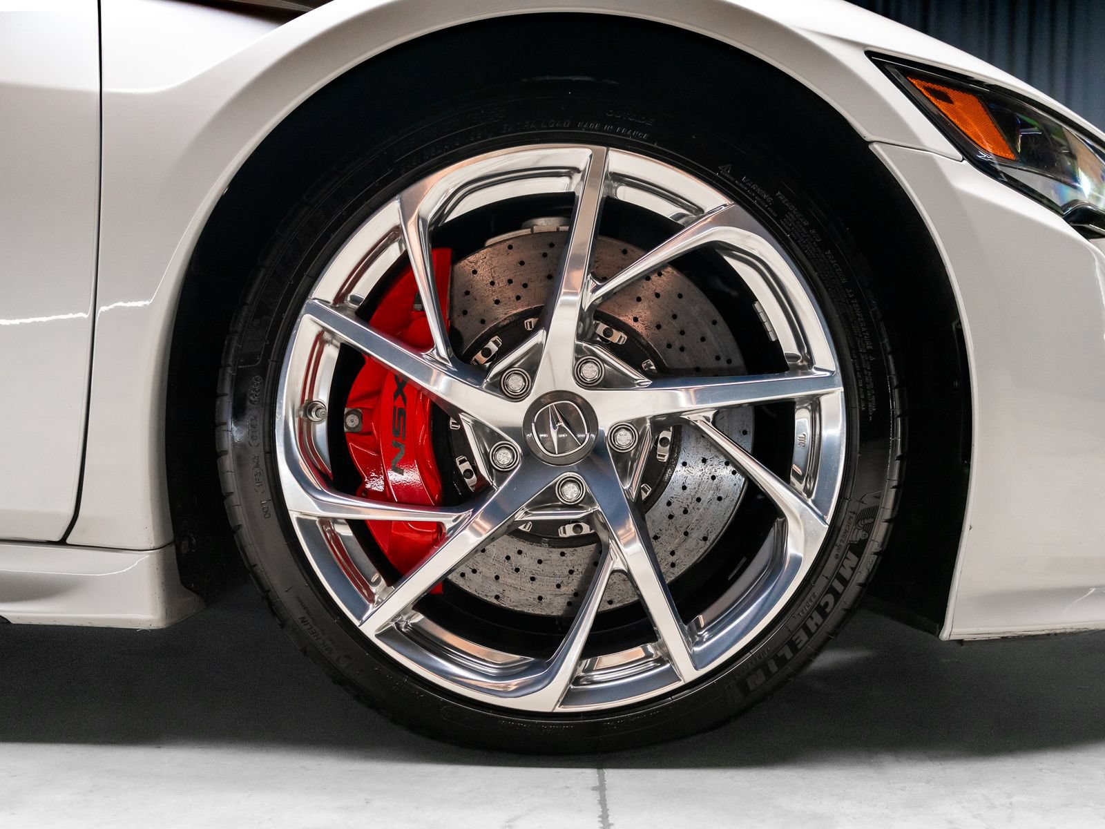 Used 2017 Acura NSX AWD/4WD image 29