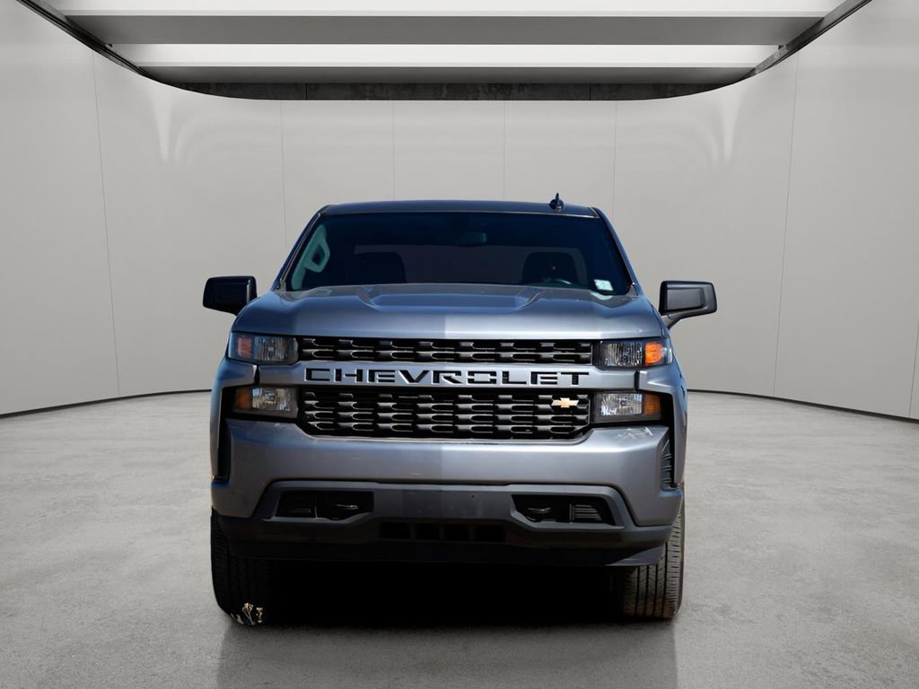 Used 2020 Chevrolet Silverado 1500 Custom w/ Custom Value Package image 3