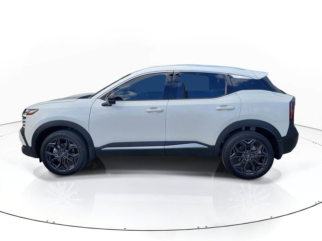 New 2026 Nissan Kicks SR image 4