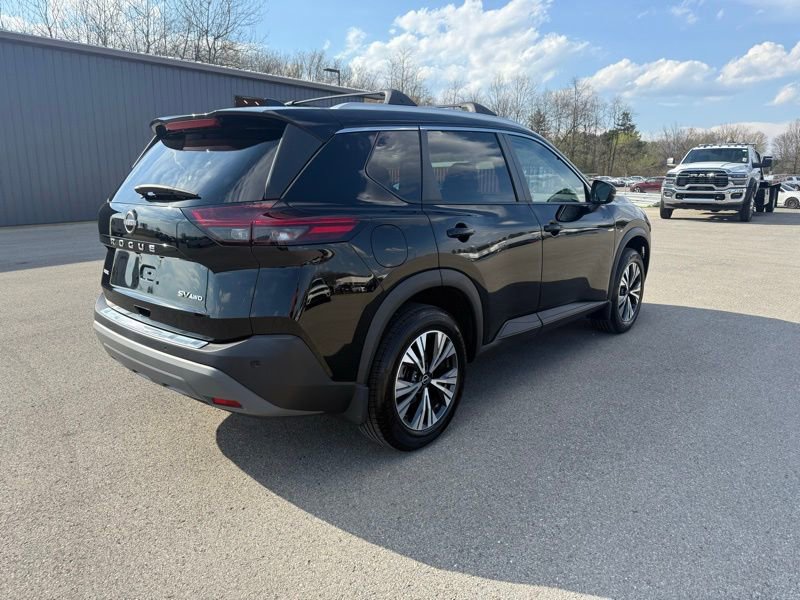 Used 2022 Nissan Rogue SV w/ SV Premium Package image 6