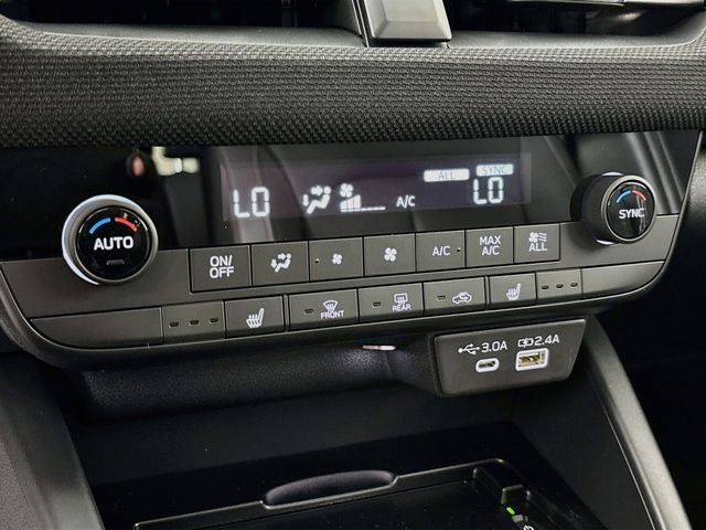 New 2026 Subaru Outback Limited AWD/4WD image 16