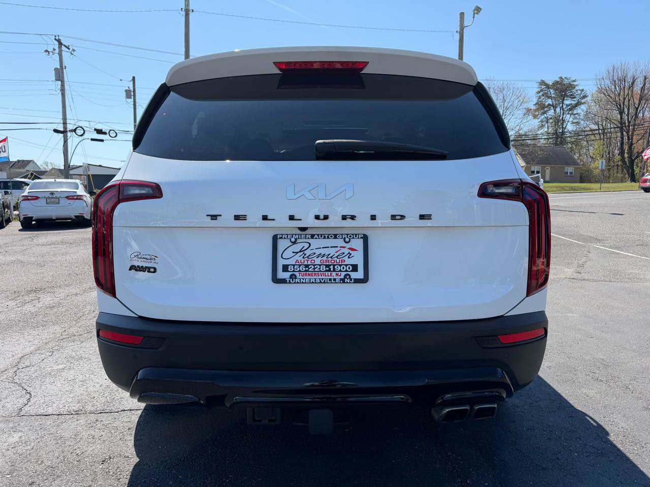 Used 2022 Kia Telluride EX w/ EX Premium Package image 6