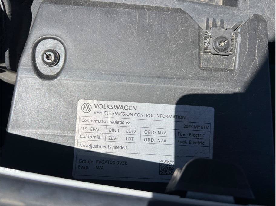 Used 2023 Volkswagen ID.4 Pro S RWD image 21