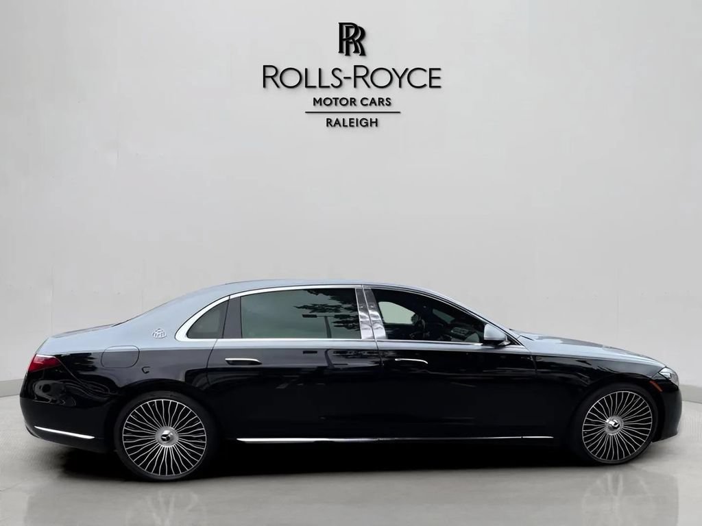Used 2022 Mercedes-Benz Maybach S 580 4MATIC image 4
