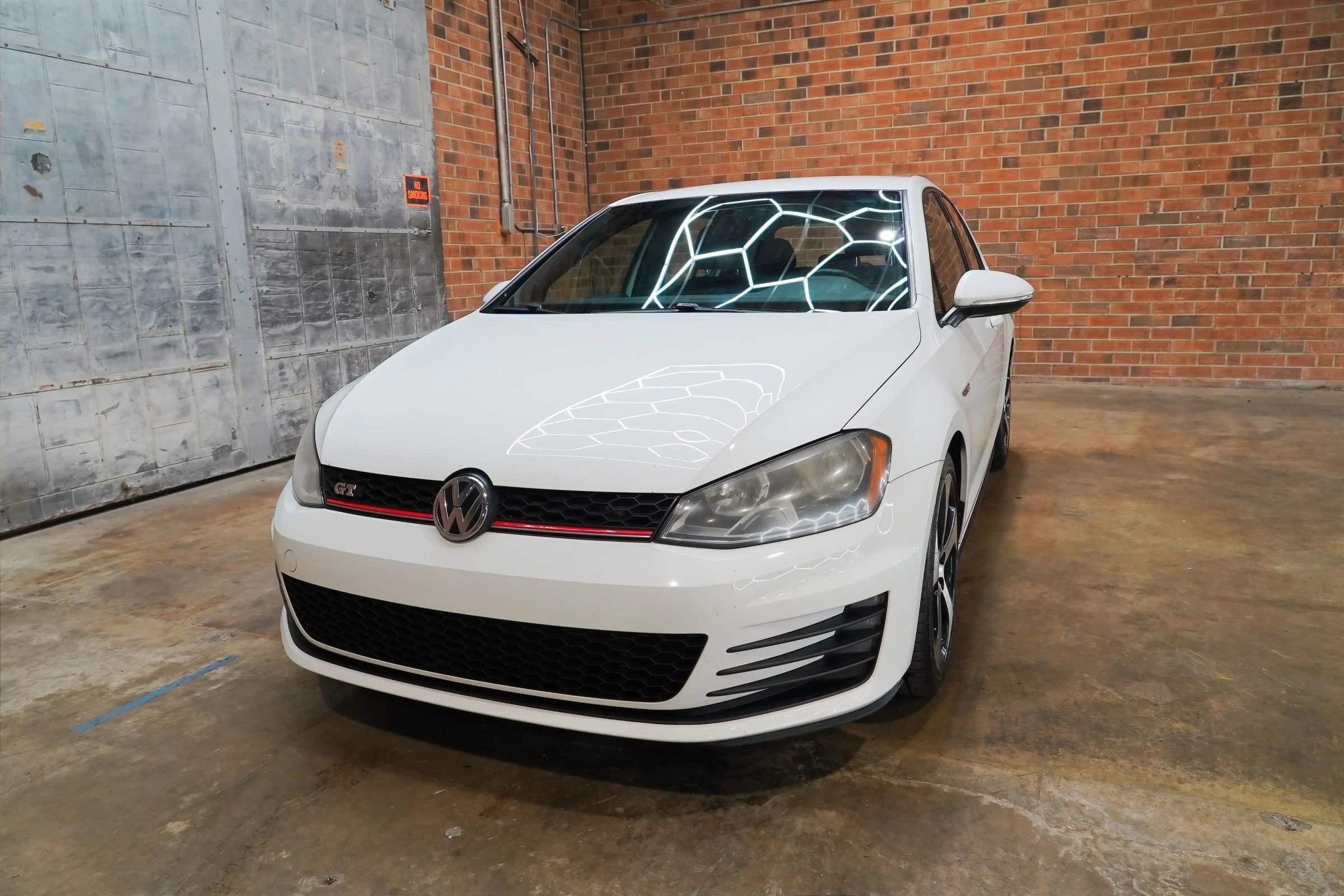 Used 2015 Volkswagen GTI S FWD image 6