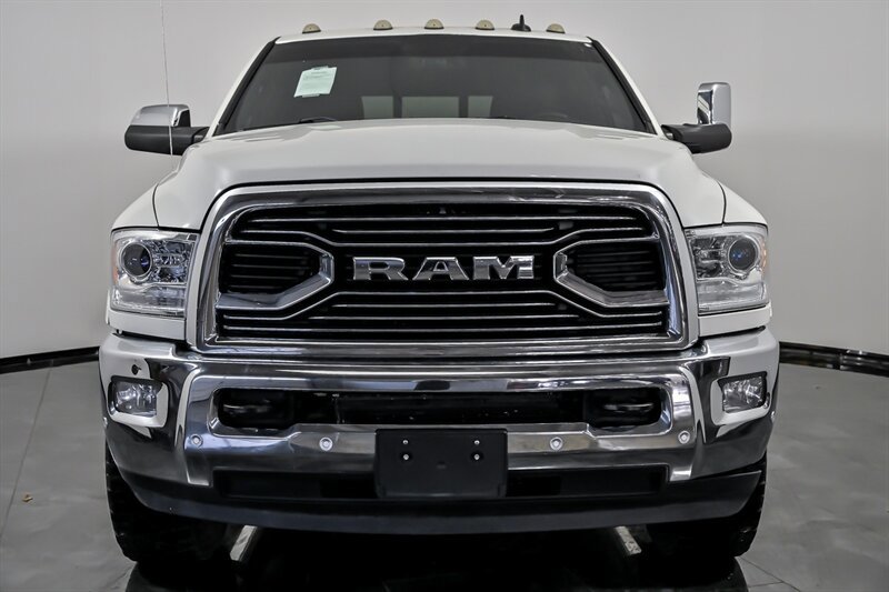 Used 2018 RAM 3500 Laramie Longhorn AWD/4WD image 4