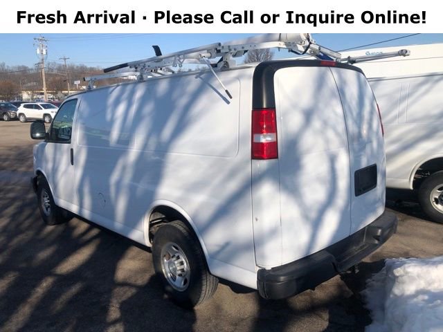 Used 2021 Chevrolet Express 2500 w/ Driver Convenience Package image 3