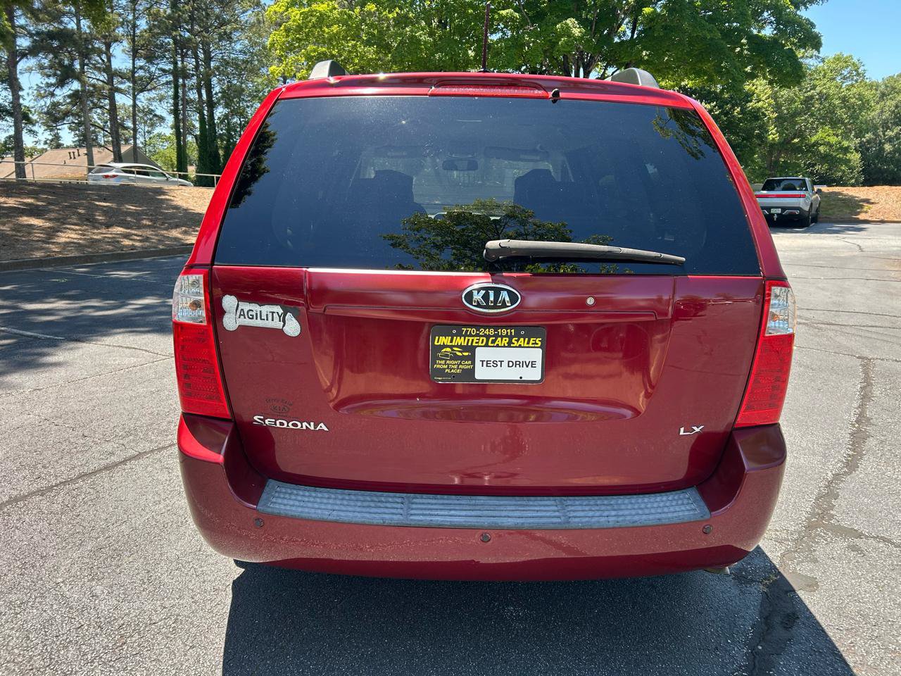 Used 2009 Kia Sedona LX w/ PWR Pkg FWD image 4