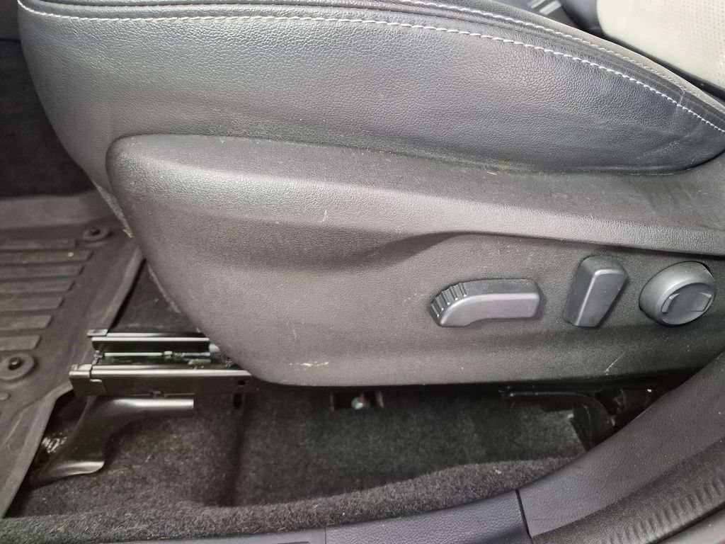 Used 2020 Subaru Forester Limited AWD/4WD image 23