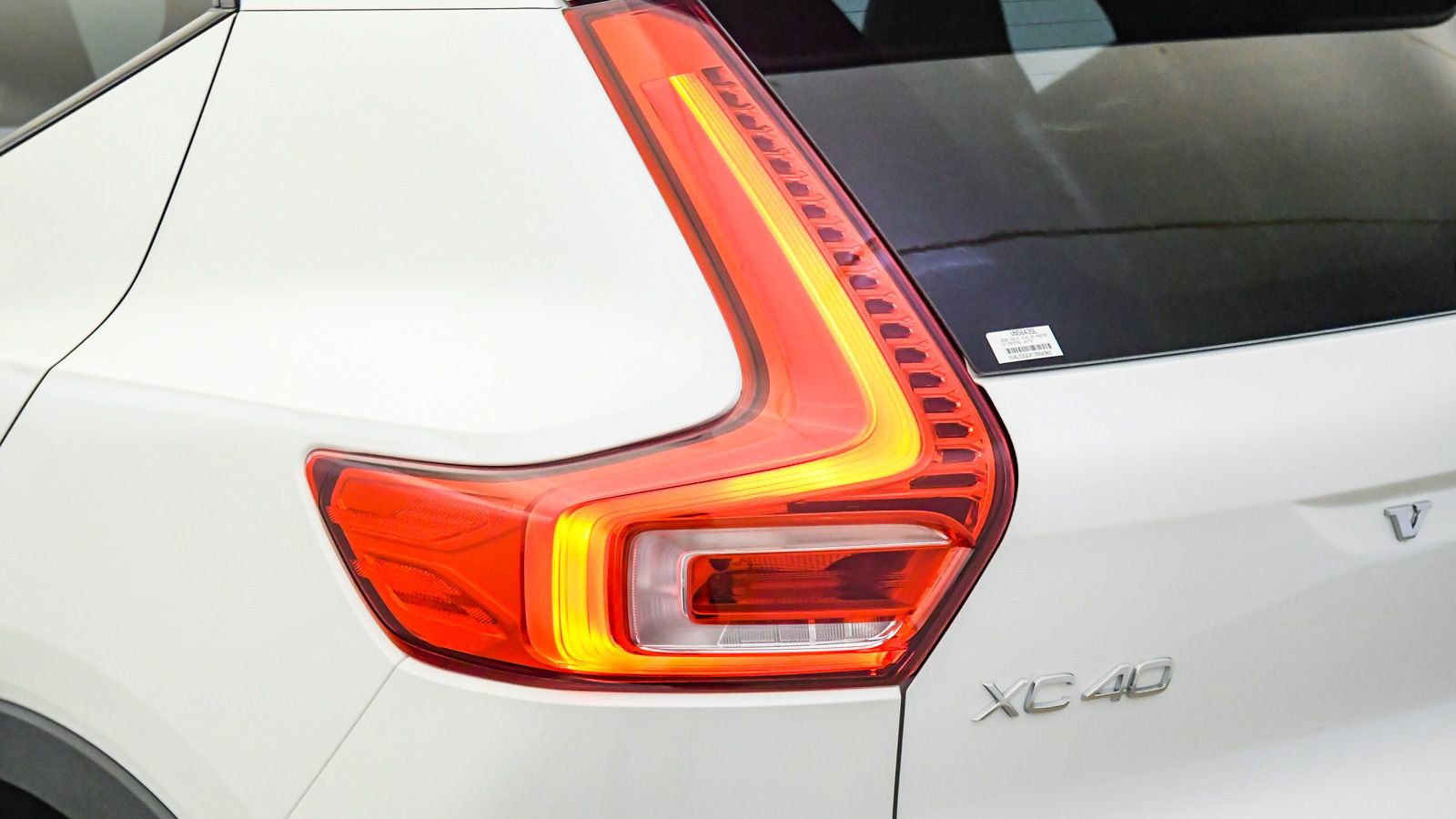 Certified 2026 Volvo XC40 B5 Plus w/ Protection Package Premier AWD/4WD image 12