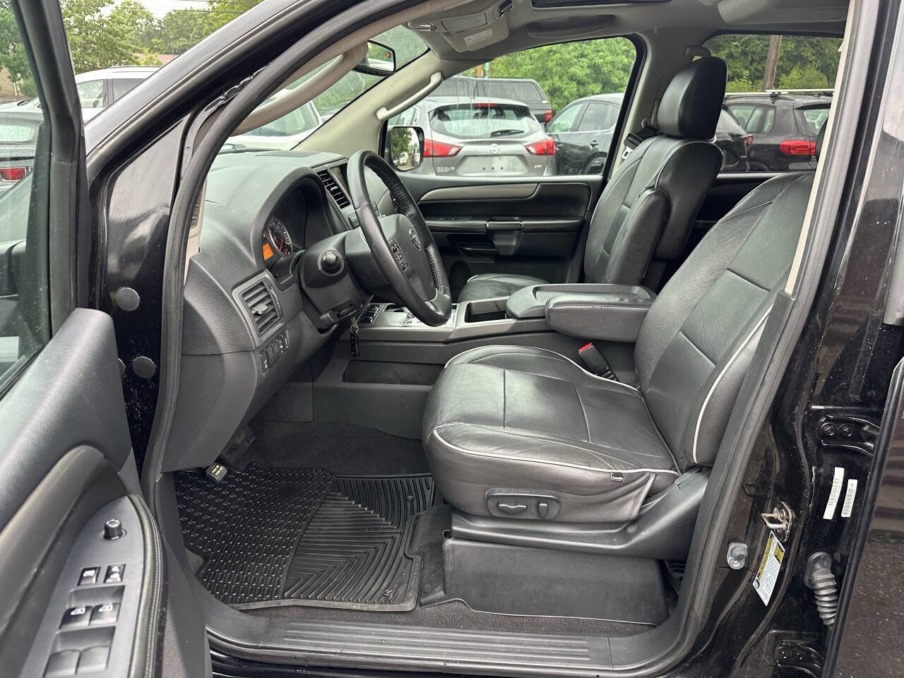 Used 2012 Nissan Armada SV image 20