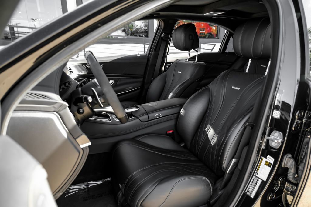 Used 2020 Mercedes-Benz S 63 AMG 4MATIC Sedan image 31