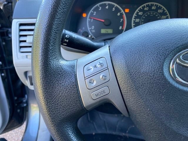 Used 2012 Toyota Corolla LE FWD image 18