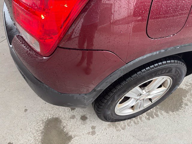 Used 2016 Chevrolet Trax LT w/ LT Convenience Package AWD/4WD image 7