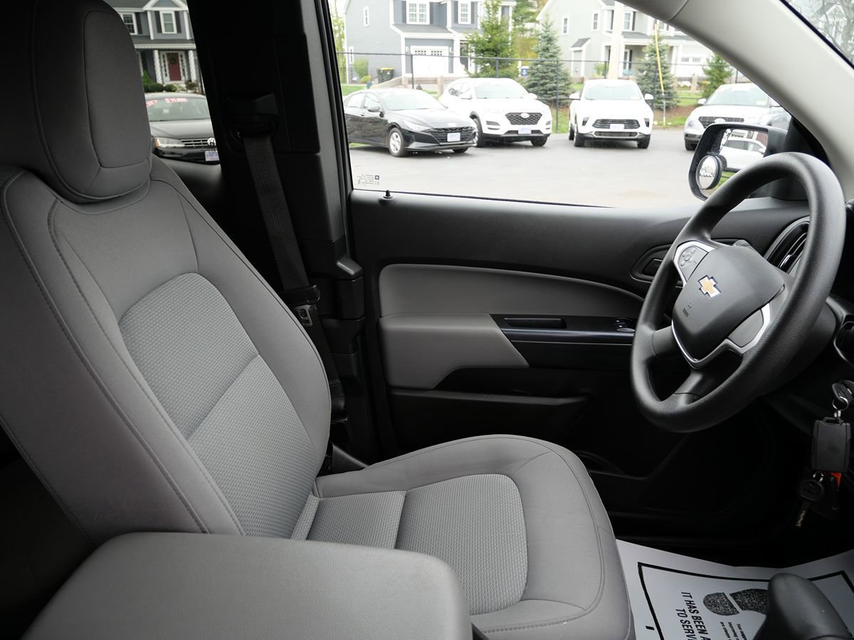 Used 2020 Chevrolet Colorado W/T w/ WT Convenience Package RWD image 24