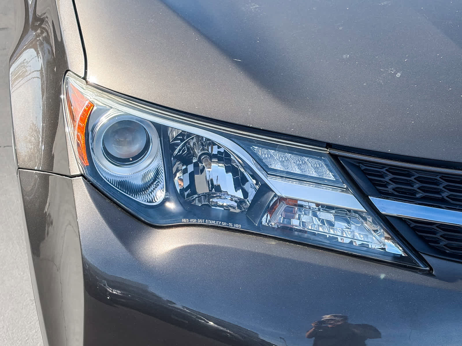 Used 2015 Toyota RAV4 LE image 7