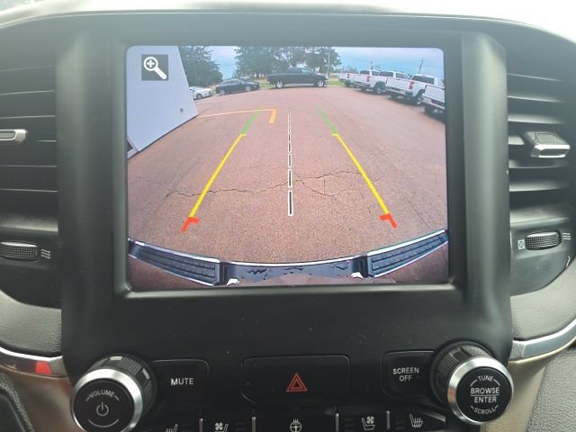 Used 2021 RAM 1500 Laramie AWD/4WD image 23