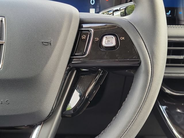 Certified 2024 Lincoln Corsair FWD image 23