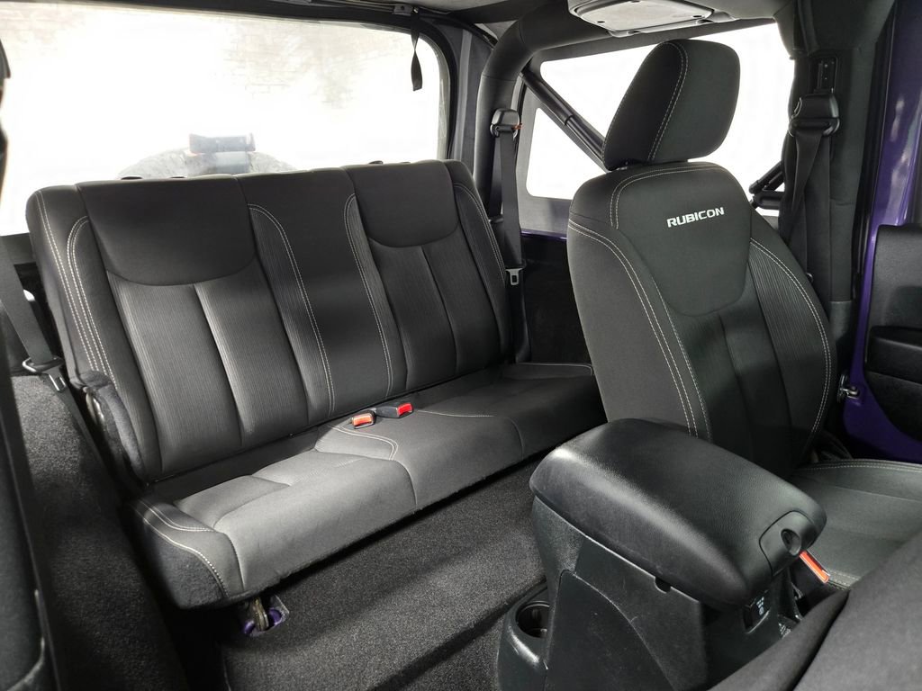Used 2018 Jeep Wrangler Rubicon w/ Power Convenience Group AWD/4WD image 40