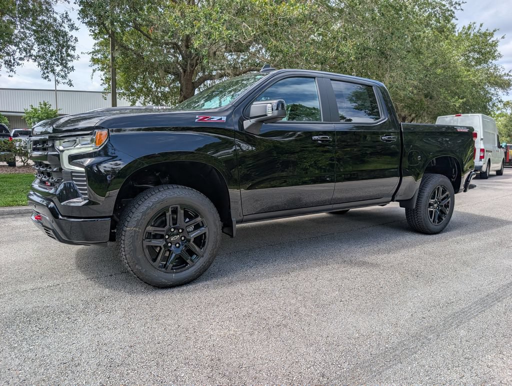New 2026 Chevrolet Silverado 1500 LT Trail Boss w/ Safety Package AWD/4WD image 3
