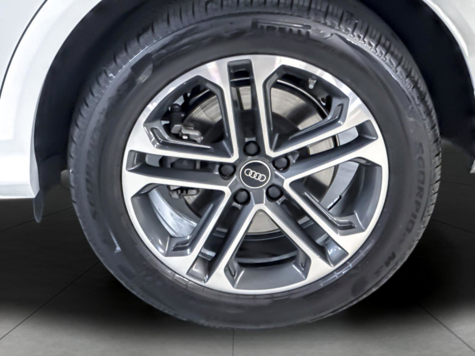Used 2025 Audi Q5 Premium Plus w/ Premium Plus AWD/4WD image 26