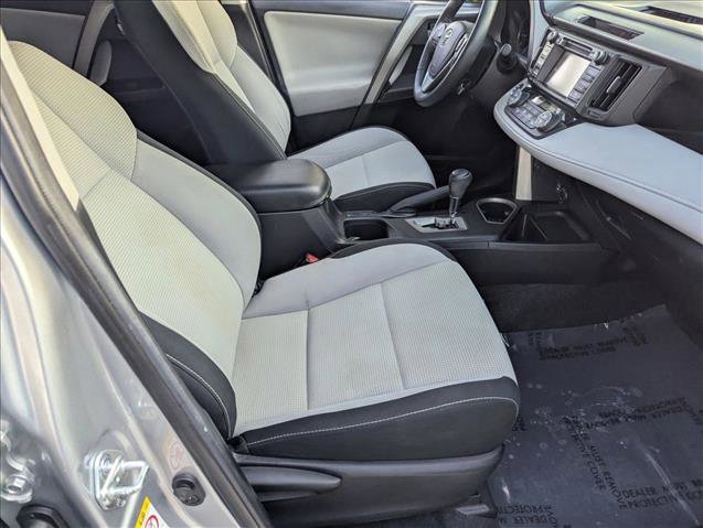 Used 2018 Toyota RAV4 XLE w/ Plus Extra Value Package FWD image 19