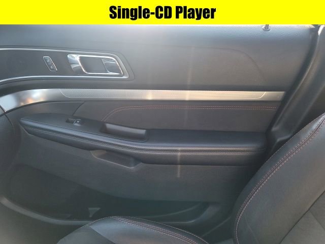 Used 2018 Ford Explorer XLT w/ Equipment Group 202A image 11