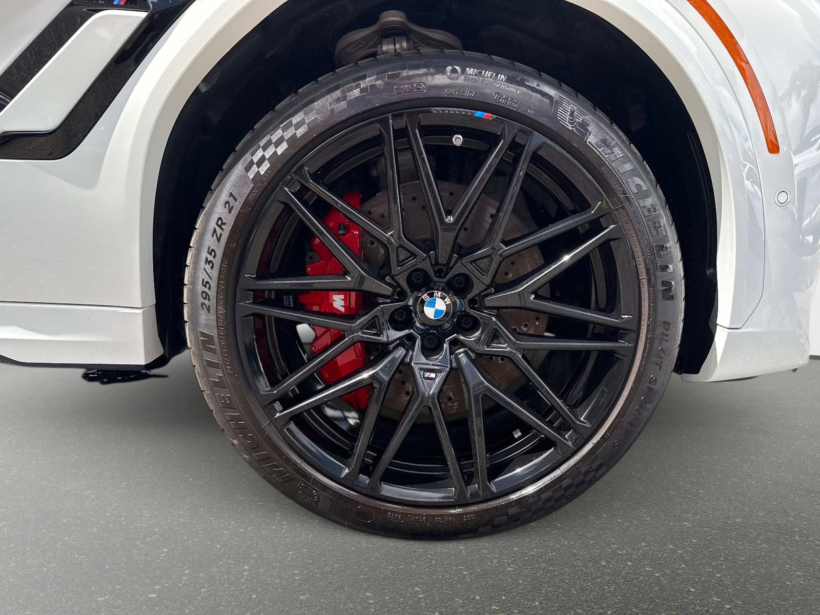 Used 2024 BMW X6 M Competition image 22