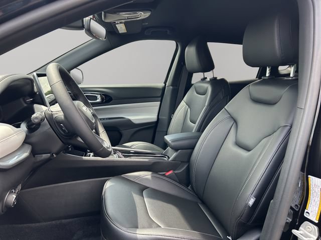 New 2026 Jeep Compass Limited AWD/4WD image 33