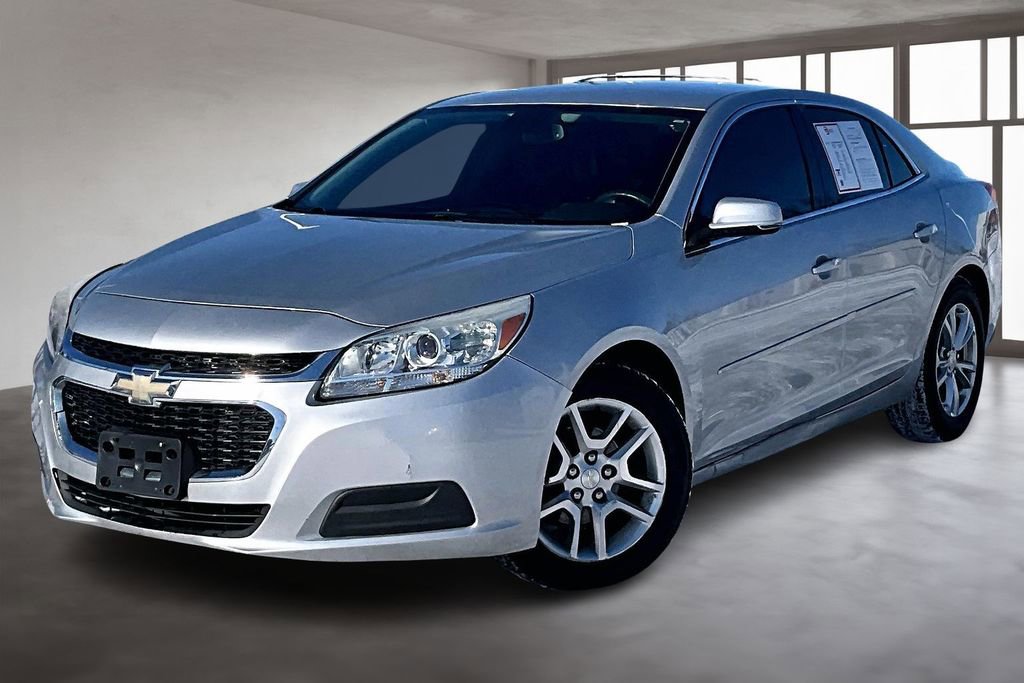 Used 2014 Chevrolet Malibu LT w/ Power Convenience Package image 2