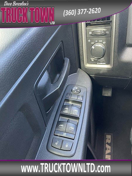 Used 2015 RAM 1500 Tradesman w/ Popular Equipment Group AWD/4WD image 15