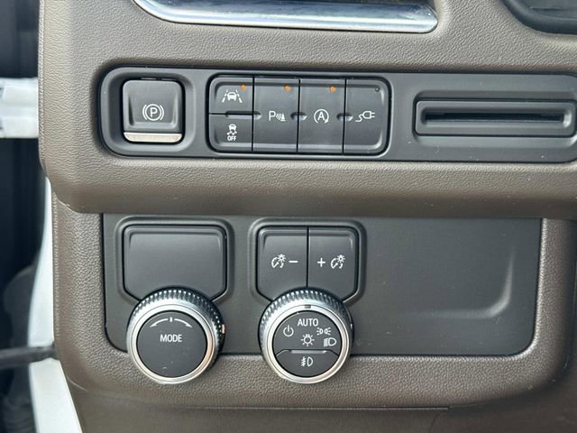 Used 2021 GMC Yukon SLT w/ SLT Premium Package RWD image 24