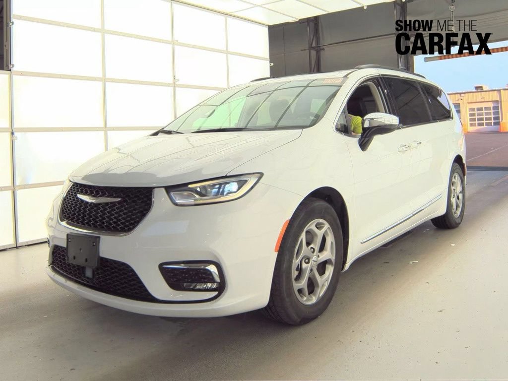 Used 2023 Chrysler Pacifica Limited
