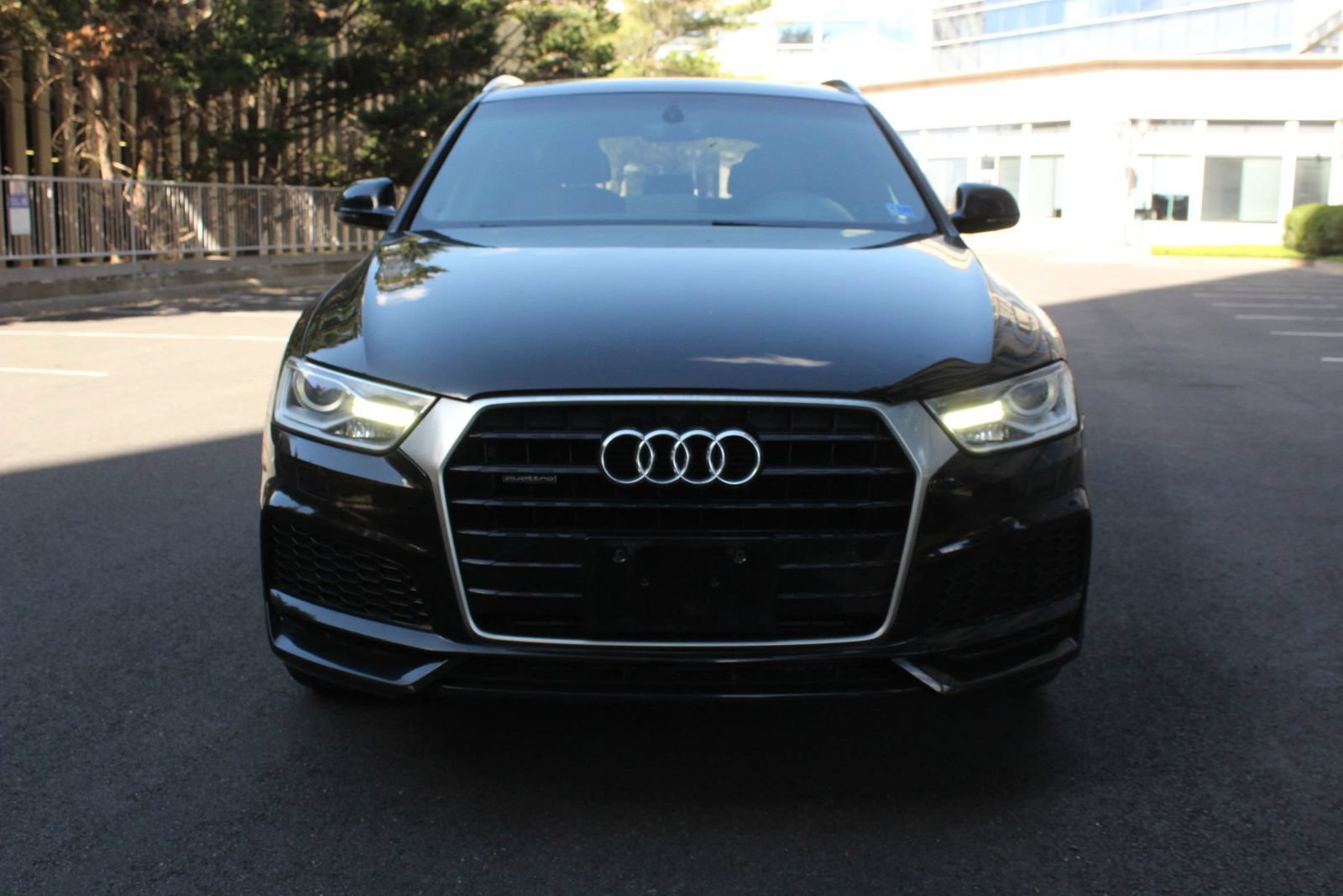 Used 2018 Audi Q3 2.0T Premium AWD/4WD image 3